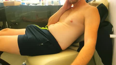 Snapshot of l_is_here chatting on September 30, 10:20 am L online show from September 30, 10:20 am