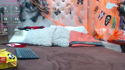 la crespa x online show from October 13, 12:16 pm