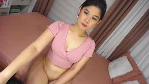 Snapshot of labonita_carla chatting on January 6, 10:58 pm CARLA online show from January 6, 10:58 pm