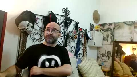 lachicadeldiablo online show from April 13, 6:57 pm