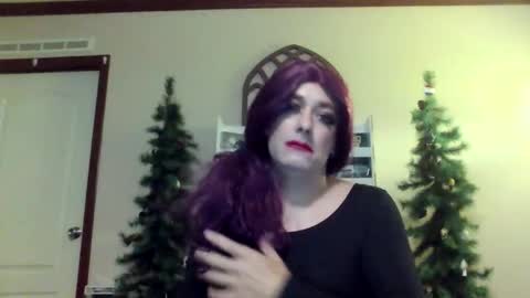 Lacy online show from May 30, 4:37 pm