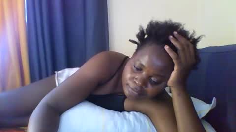 Snapshot of ladar_ chatting on February 9, 8:18 am vida online show from February 9, 8:18 am