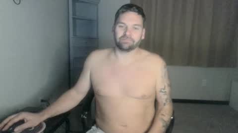 Snapshot of ladiesmandaddy chatting on December 17, 3:07 pm Don Kedick online show from December 17, 3:07 pm