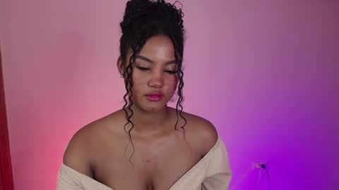 Snapshot of lady_danbury chatting on February 18, 5:53 pm Karla - Instagram lady karla1 online show from February 18, 5:53 pm