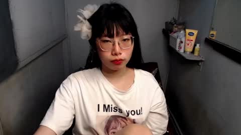 Snapshot of lady_galacticax chatting on February 20, 1:46 am online show from February 20, 1:46 am