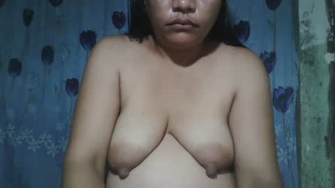 Snapshot of lady_love063 chatting on October 3, 9:45 pm lady_love063 online show from October 3, 9:45 pm