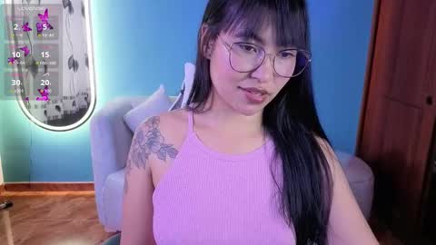 Lady Violet Bridgerton online show from October 13, 8:09 pm