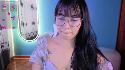 Lady Violet Bridgerton online show from October 14, 7:58 pm