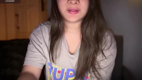 Snapshot of ladybird21 chatting on November 6, 7:42 am Aria online show from November 6, 7:42 am