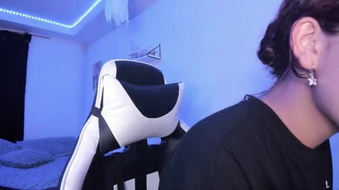  Lady  online show from October 26, 2:28 am