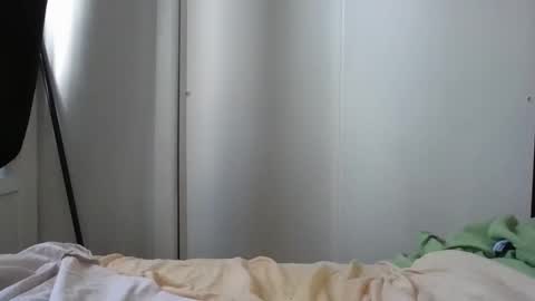 Snapshot of ladycinnabon chatting on January 3, 5:42 pm Stephanie online show from January 3, 5:42 pm