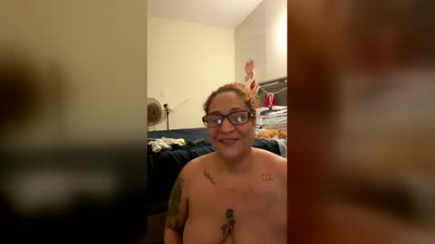 Snapshot of ladycreamypr1 chatting on February 26, 6:23 am onlyfans Ladycreamypr online show from February 26, 6:23 am