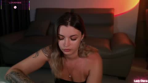 ladylancaster online show from February 21, 11:55 am