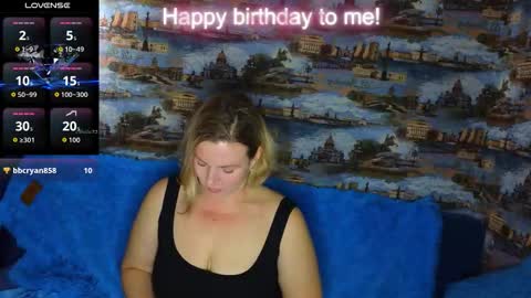 Snapshot of ladylucky_ chatting on September 11, 3:06 am ladylucky_ online show from September 11, 3:06 am