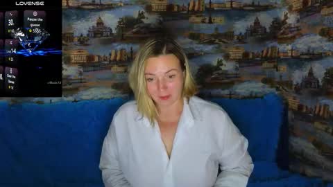 Snapshot of ladylucky_ chatting on September 30, 3:33 am ladylucky_ online show from September 30, 3:33 am