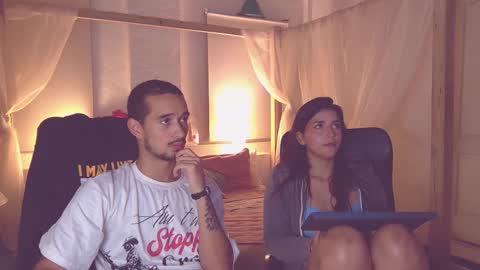 lailaasher online show from November 15, 4:54 am