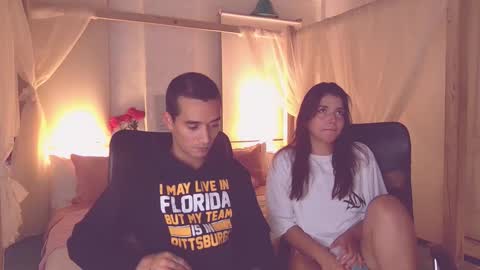 lailaasher online show from November 18, 4:39 am