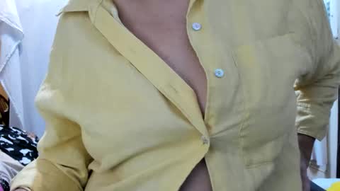 LAILA online show from December 1, 1:16 pm