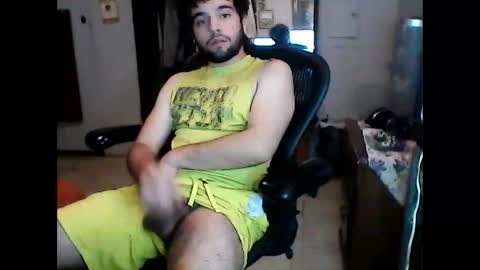 Snapshot of lakewood4523 chatting on January 19, 7:04 am Carlosss online show from January 19, 7:04 am