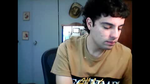 Snapshot of lakewood4523 chatting on September 30, 12:26 am Carlosss online show from September 30, 12:26 am