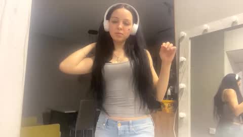 Snapshot of lakishaamini chatting on November 24, 11:10 am Emily online show from November 24, 11:10 am