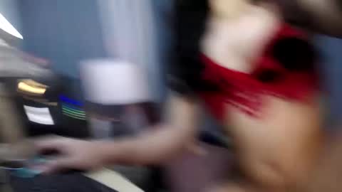 Snapshot of lala_lita chatting on December 14, 12:44 pm Elle 3 online show from December 14, 12:44 pm