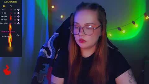 Nicky online show from November 15, 1:18 pm