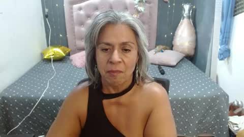 lalisha online show from April 21, 1:53 am