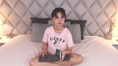 Laly Castro online show from January 13, 7:31 pm