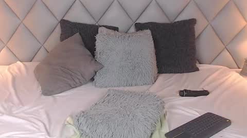 Laly Castro online show from January 29, 9:17 pm