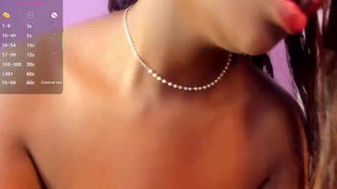 Snapshot of lana__beaux chatting on September 27, 8:47 pm online show from September 27, 8:47 pm