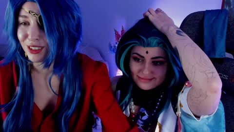 just call me Lana  and her security online show from December 8, 2:52 pm