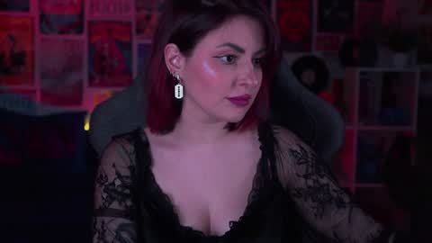 just call me Lana  and her security online show from December 13, 6:49 pm