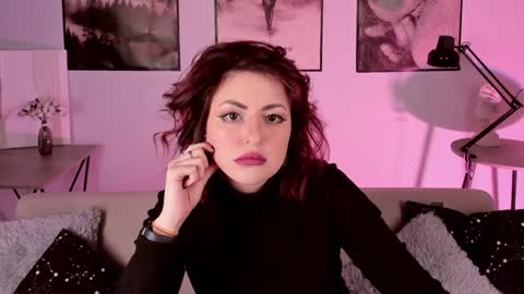 just call me Lana  and her security online show from December 19, 11:39 am