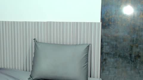 Lana online show from December 6, 12:02 am