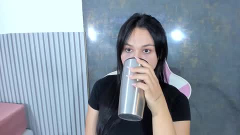 Snapshot of lana_boomer chatting on December 17, 8:48 pm Lana online show from December 17, 8:48 pm