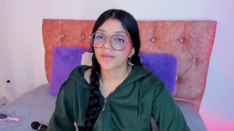 ... .          . ... online show from February 12, 3:05 pm