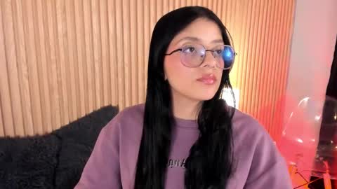 ... .          . ... online show from September 12, 12:49 pm