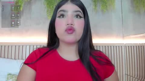 lana_lann online show from October 5, 11:52 am