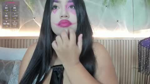 lana_lann online show from October 31, 11:55 am