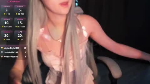 Lana online show from February 5, 10:31 am