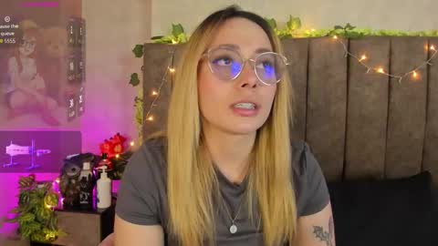 Lana online show from February 24, 9:13 pm