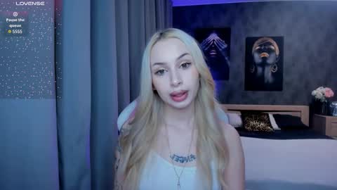 Lana online show from January 16, 3:10 am