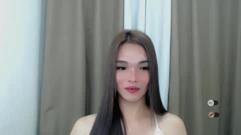 Snapshot of lanawyatt_ chatting on January 28, 2:10 pm lanawyatt_ online show from January 28, 2:10 pm