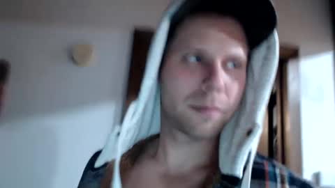 Snapshot of lancehardin chatting on October 8, 11:46 pm Lance online show from October 8, 11:46 pm