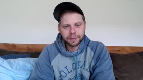 Snapshot of lancehardin chatting on October 21, 3:02 pm Lance online show from October 21, 3:02 pm