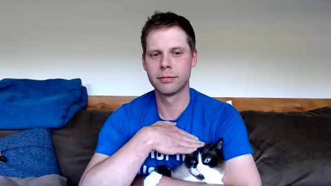Snapshot of lancehardin chatting on June 1, 12:01 am Lance online show from June 1, 12:01 am