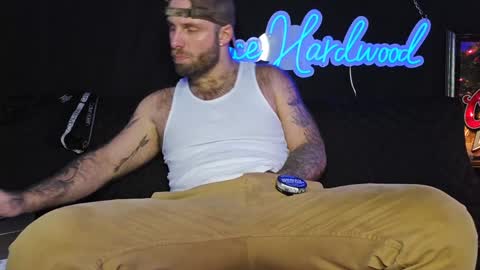 LANCE online show from December 20, 1:25 am