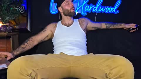 LANCE online show from December 15, 1:10 am