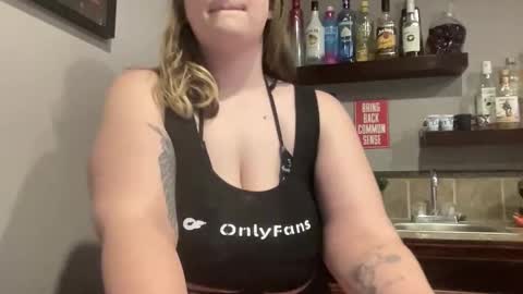 Snapshot of laneybaby666 chatting on November 7, 2:55 am Laney online show from November 7, 2:55 am